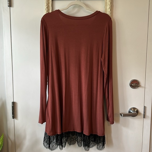 LOGO by Lori Goldstein Rust Top with Black Lace - Picture 12 of 14